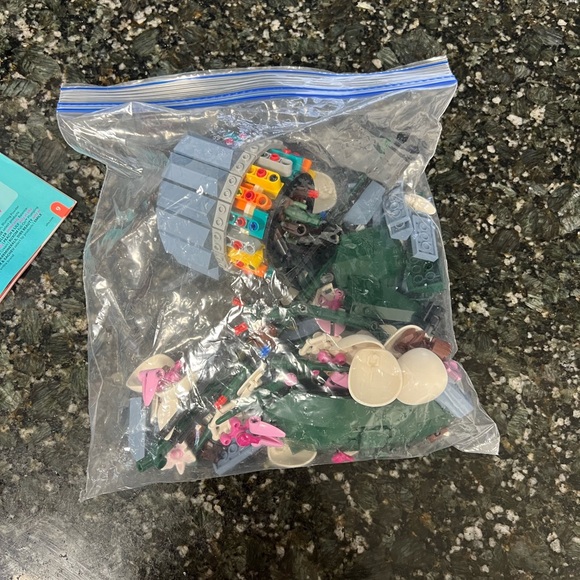 LEGO Botanical Collection Orchid Set - Picture 2 of 4